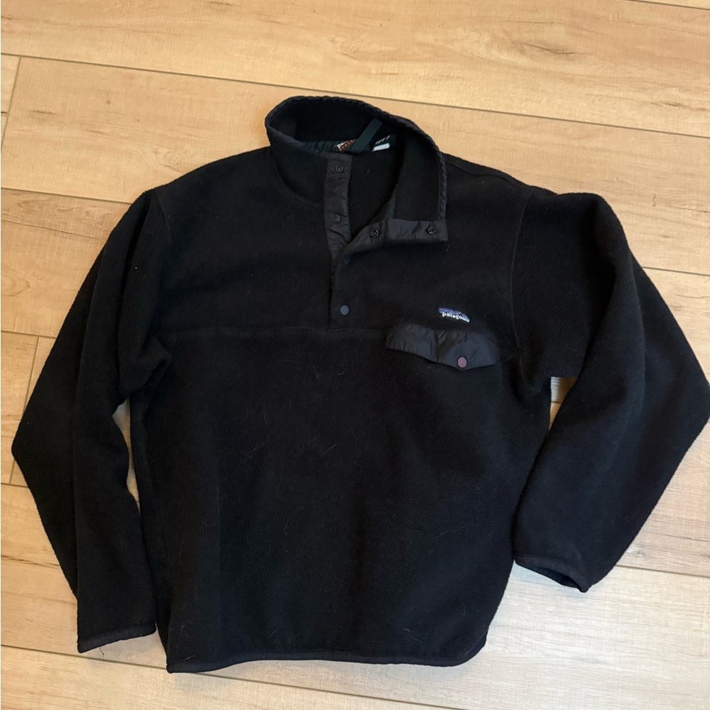 Patagonia Black Snap-Button Fleece Pullover